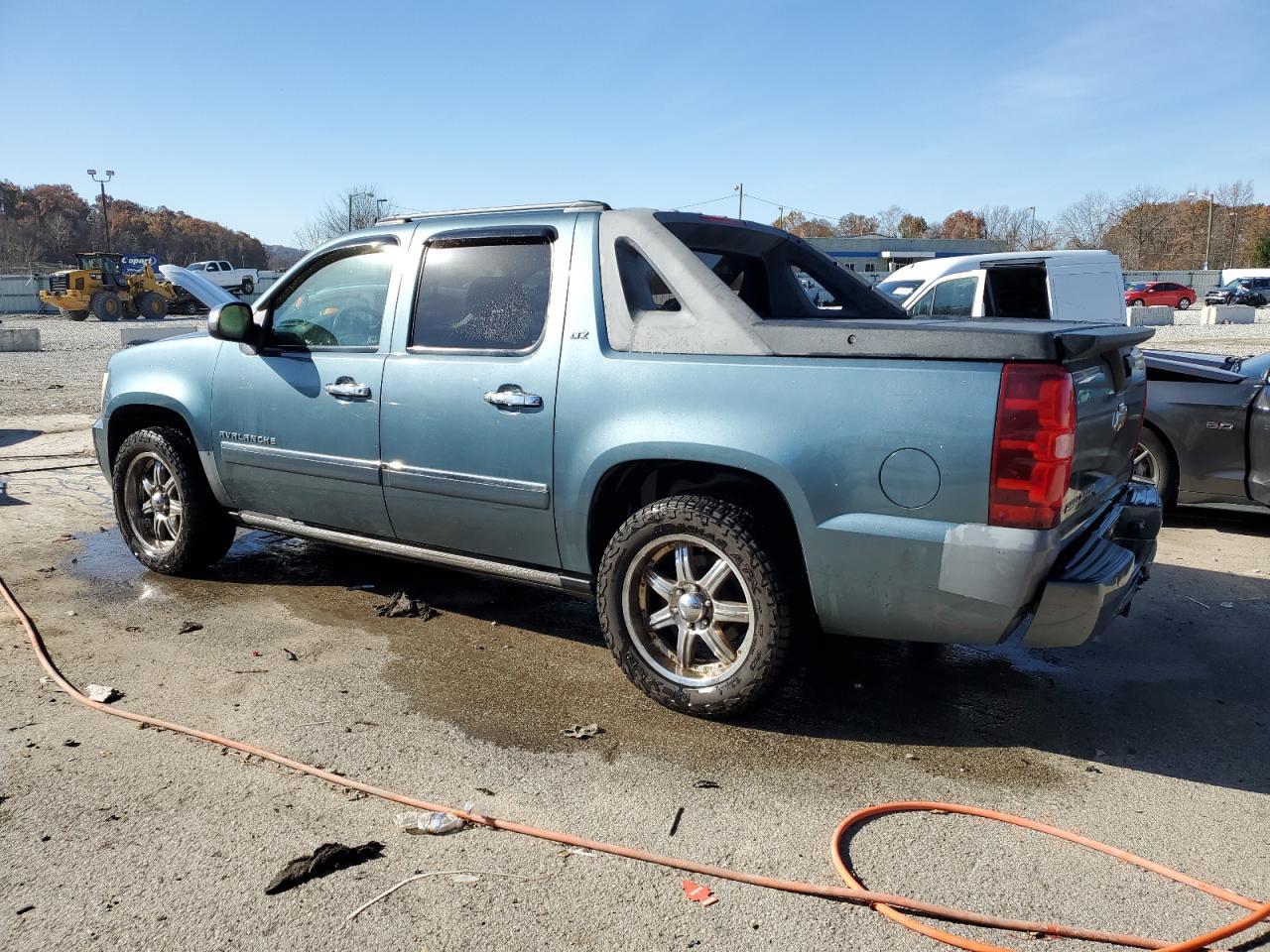 2010 CHEVROLET Avalanche