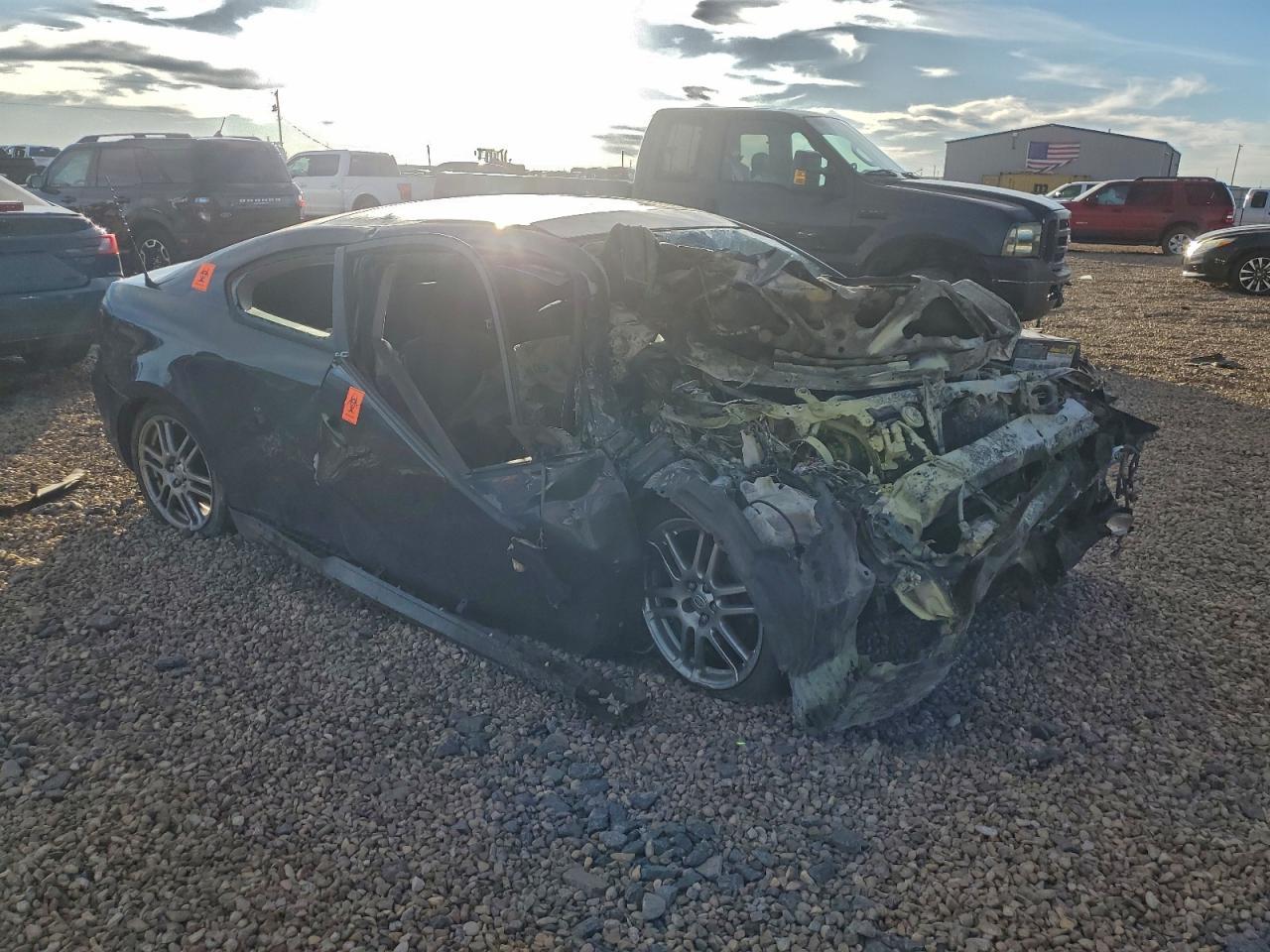 2005 TOYOTA SCION