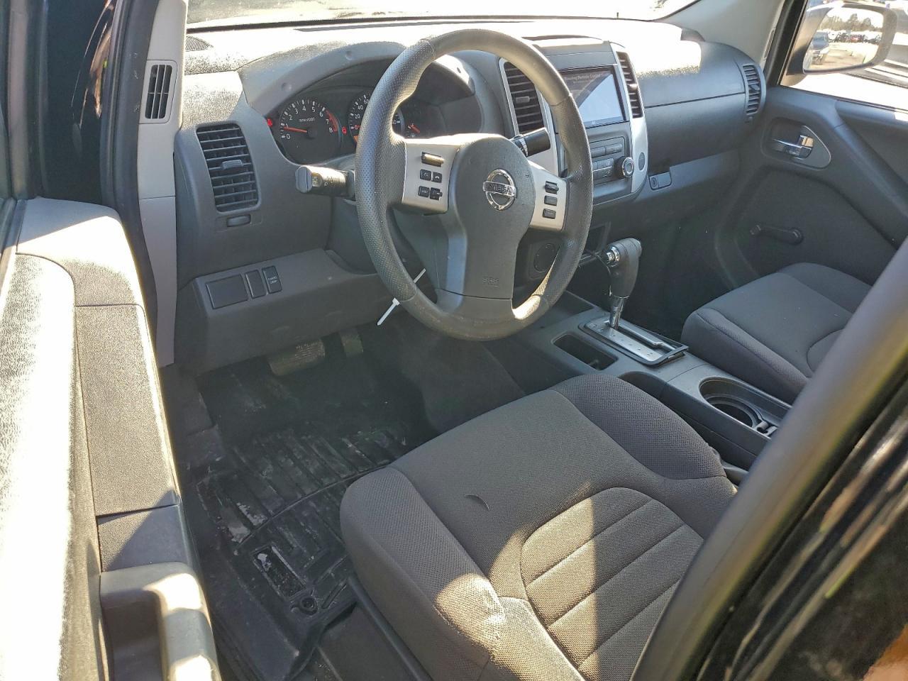 2014 NISSAN Frontier