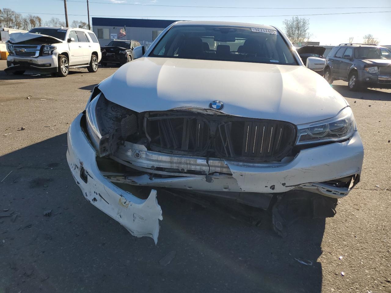 2016 BMW 7 series