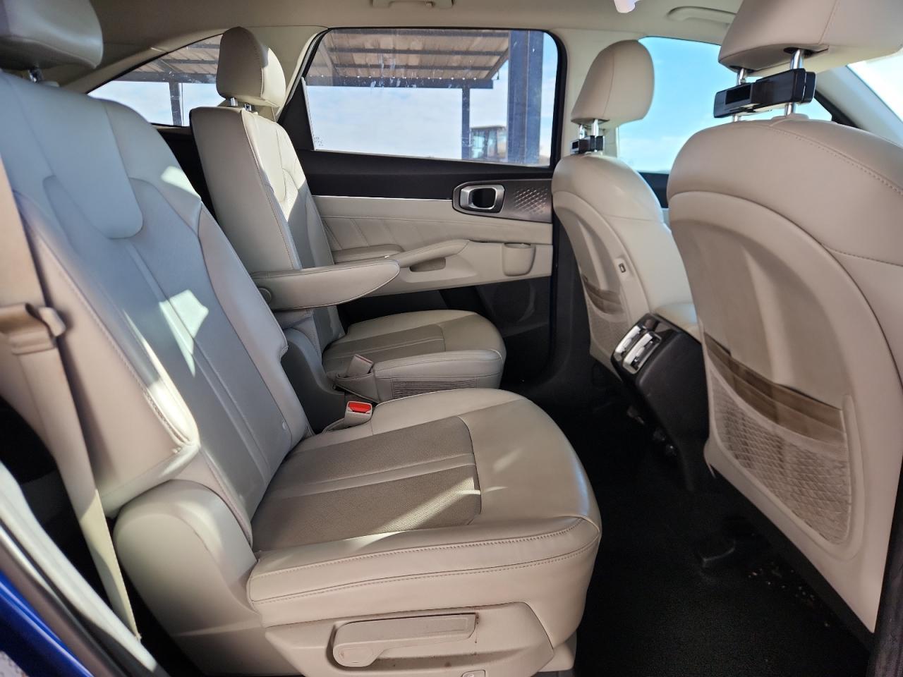 2021 KIA SORENTO