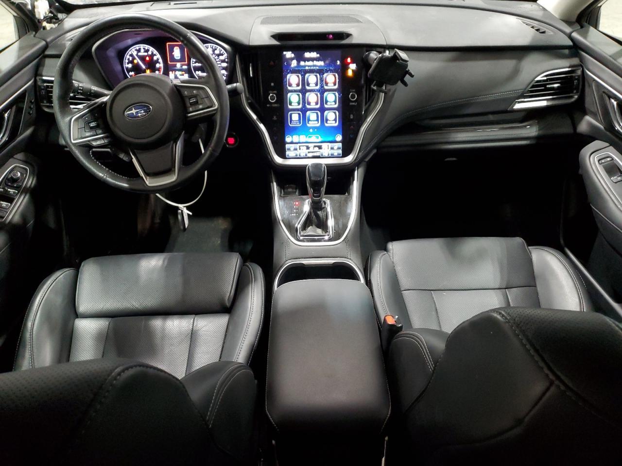 2022 SUBARU Outback