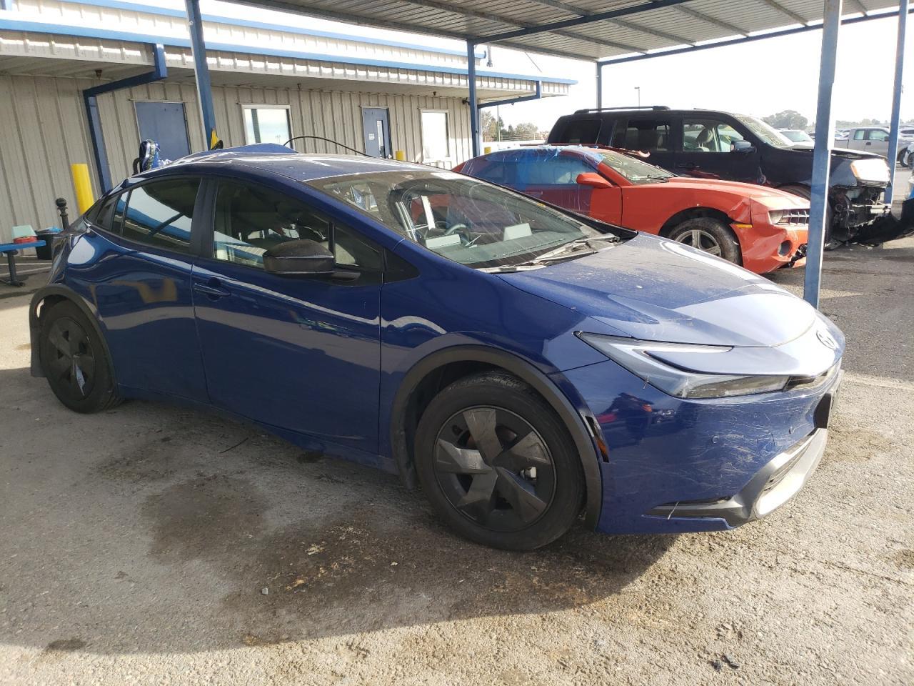 2024 TOYOTA PRIUS