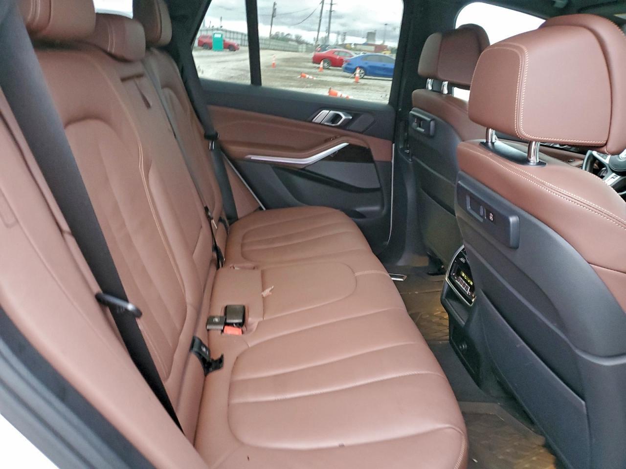 2021 BMW X5
