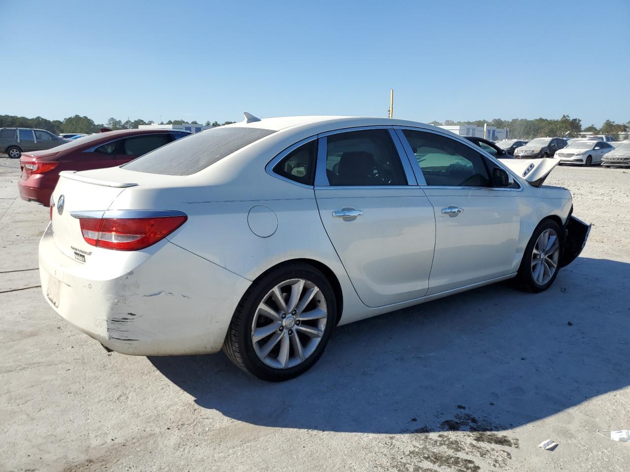 2013 BUICK VERANO