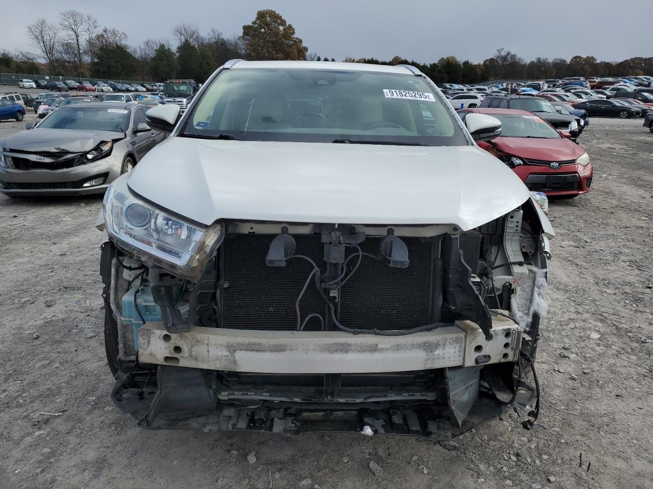 2017 TOYOTA HIGHLANDER