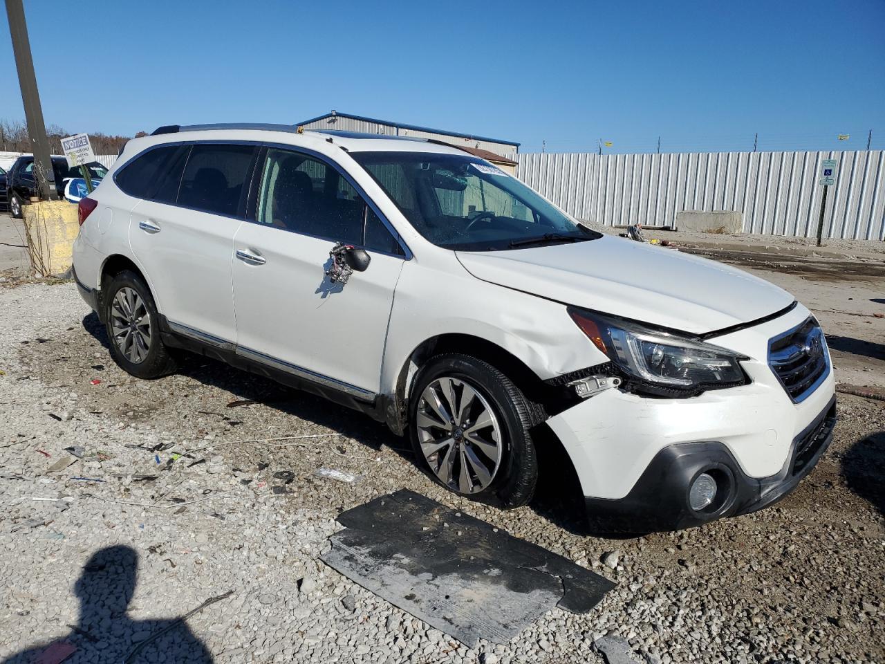 2019 SUBARU Outback