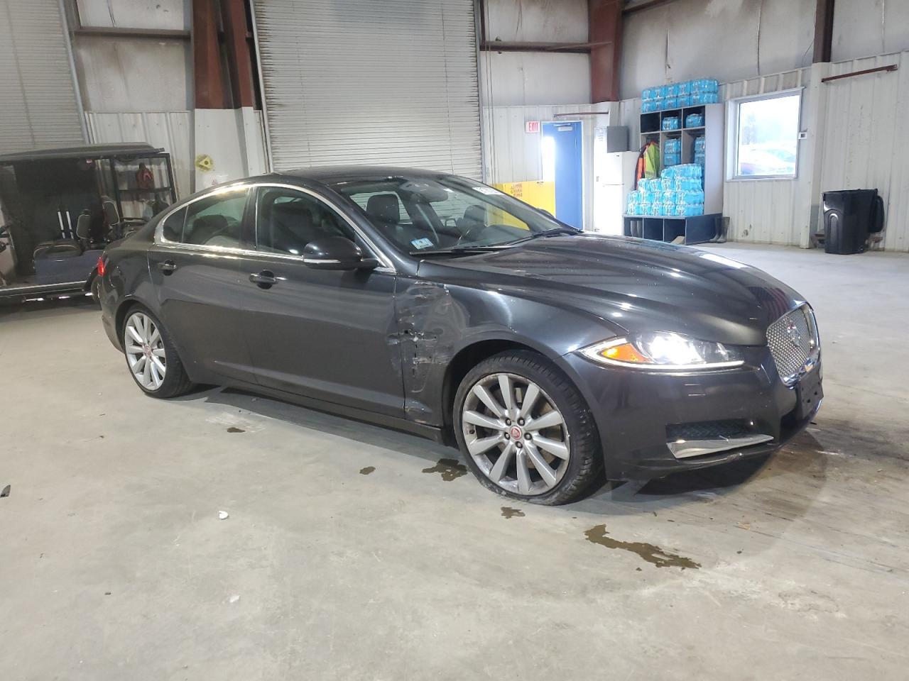 2014 JAGUAR XF