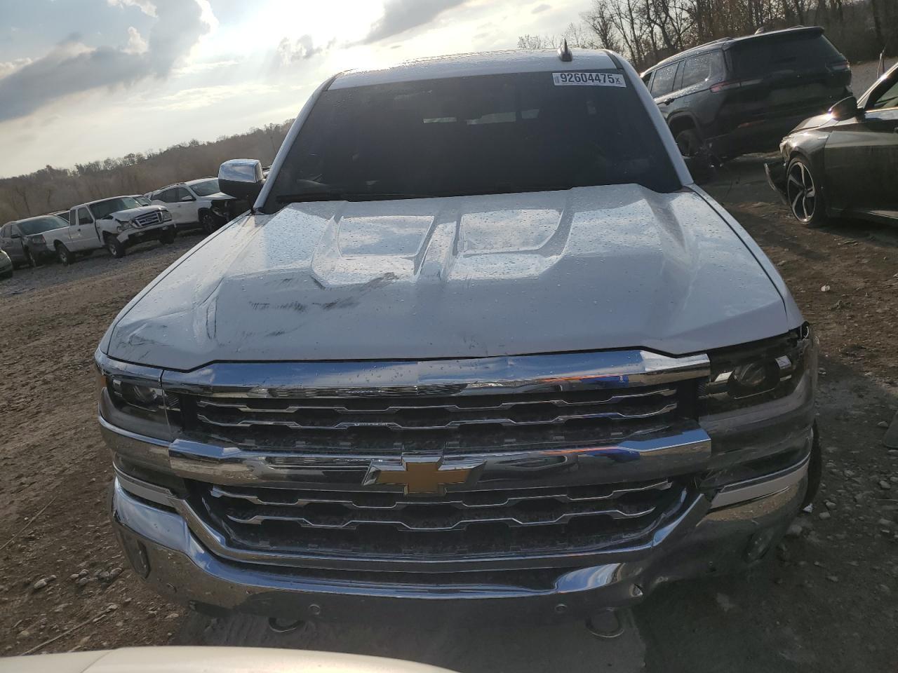 2018 CHEVROLET Silverado