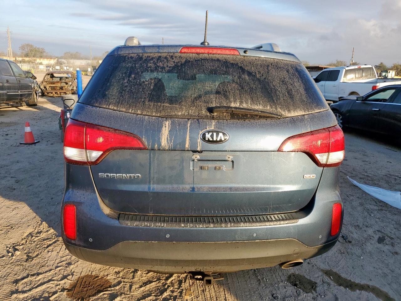 2015 KIA SORENTO
