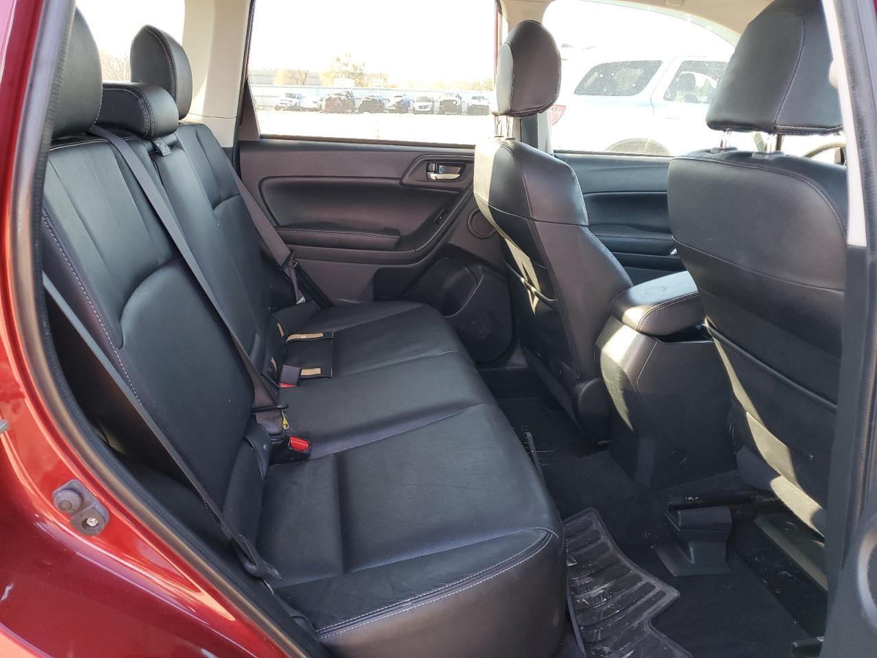 2015 SUBARU FORESTER