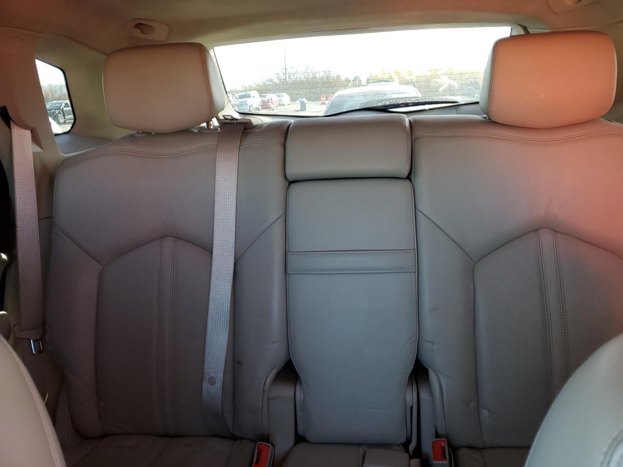 2010 CADILLAC SRX