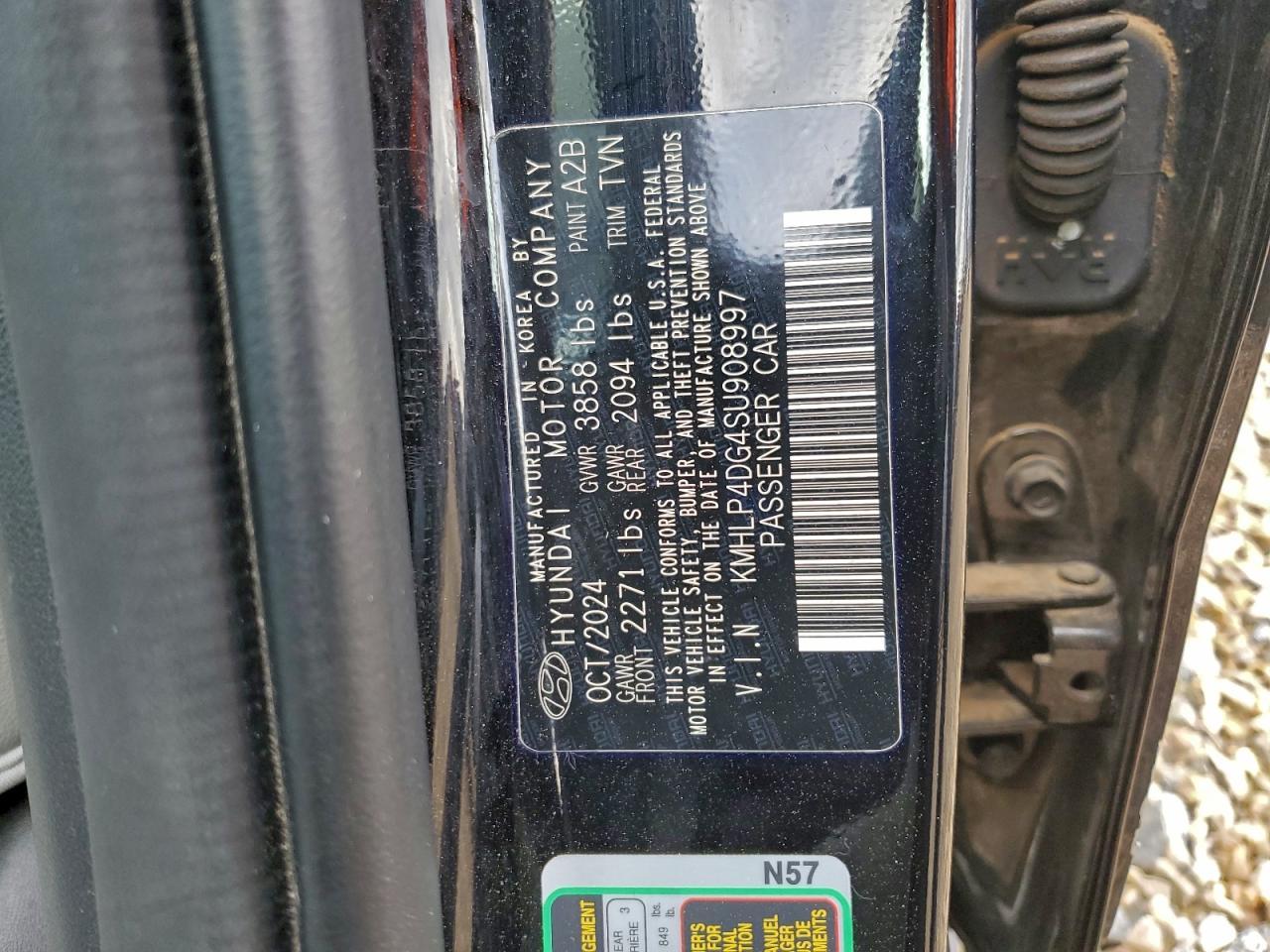 2025 HYUNDAI ELANTRA