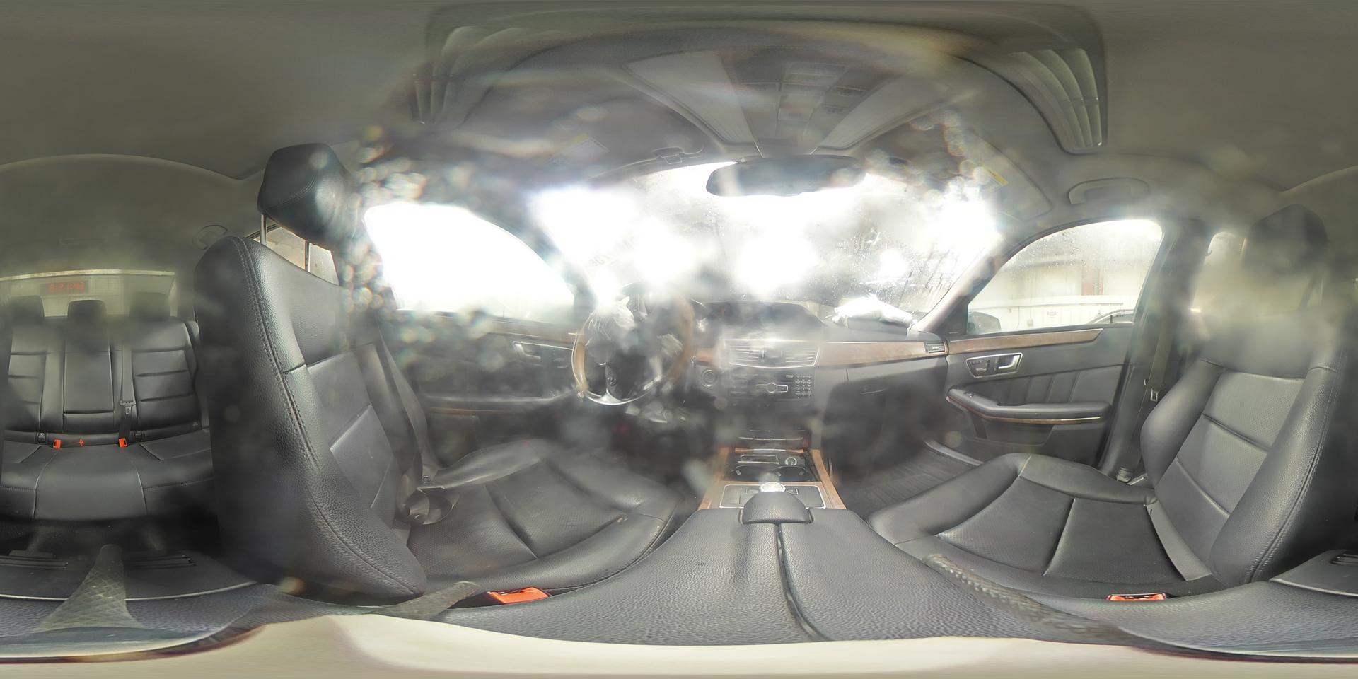 2013 MERCEDES-BENZ E-Class