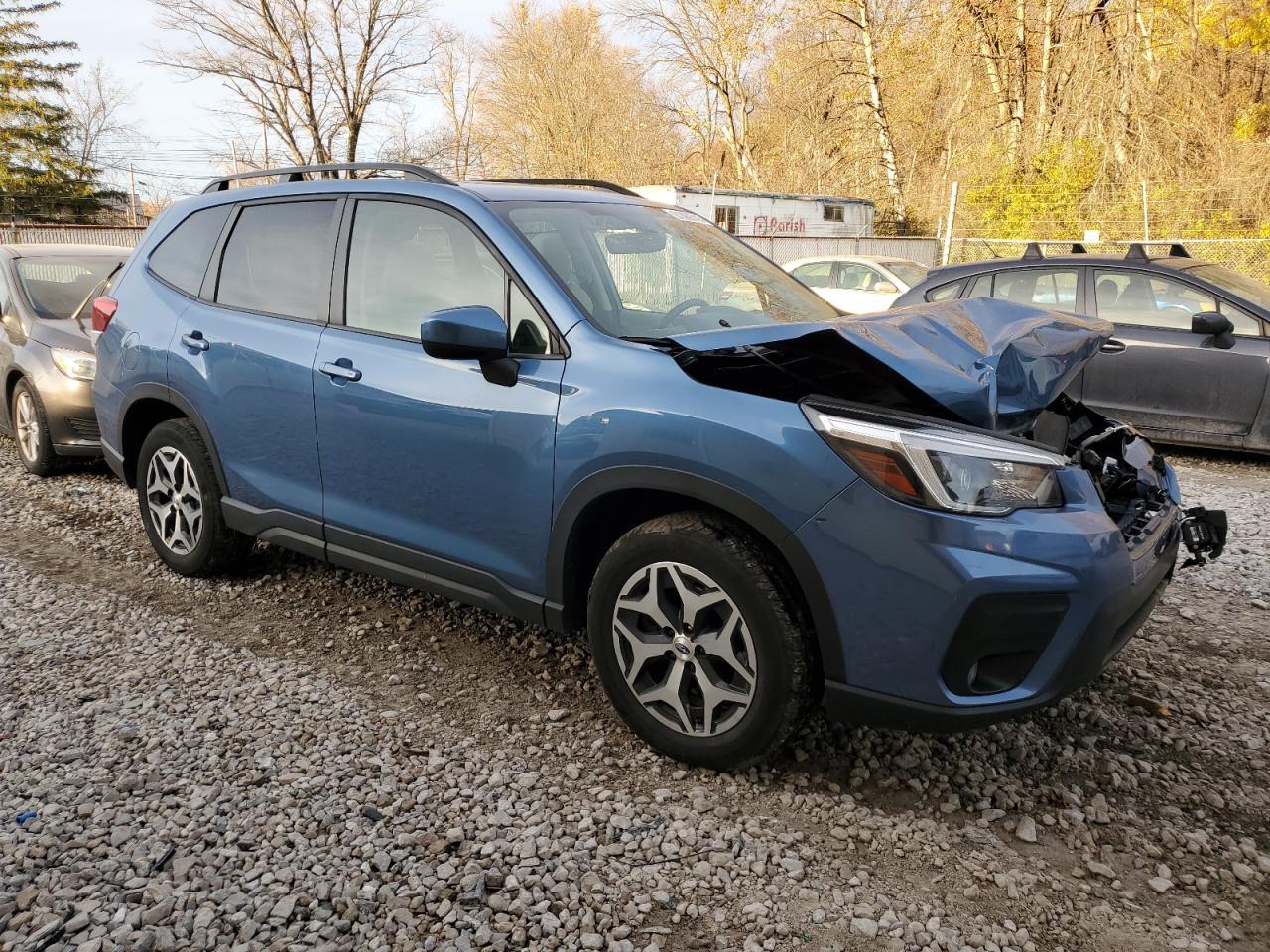 2021 SUBARU FORESTER