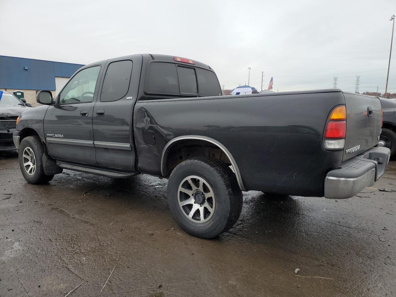 2000 TOYOTA TUNDRA