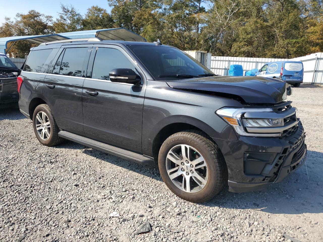 2024 FORD Expedition