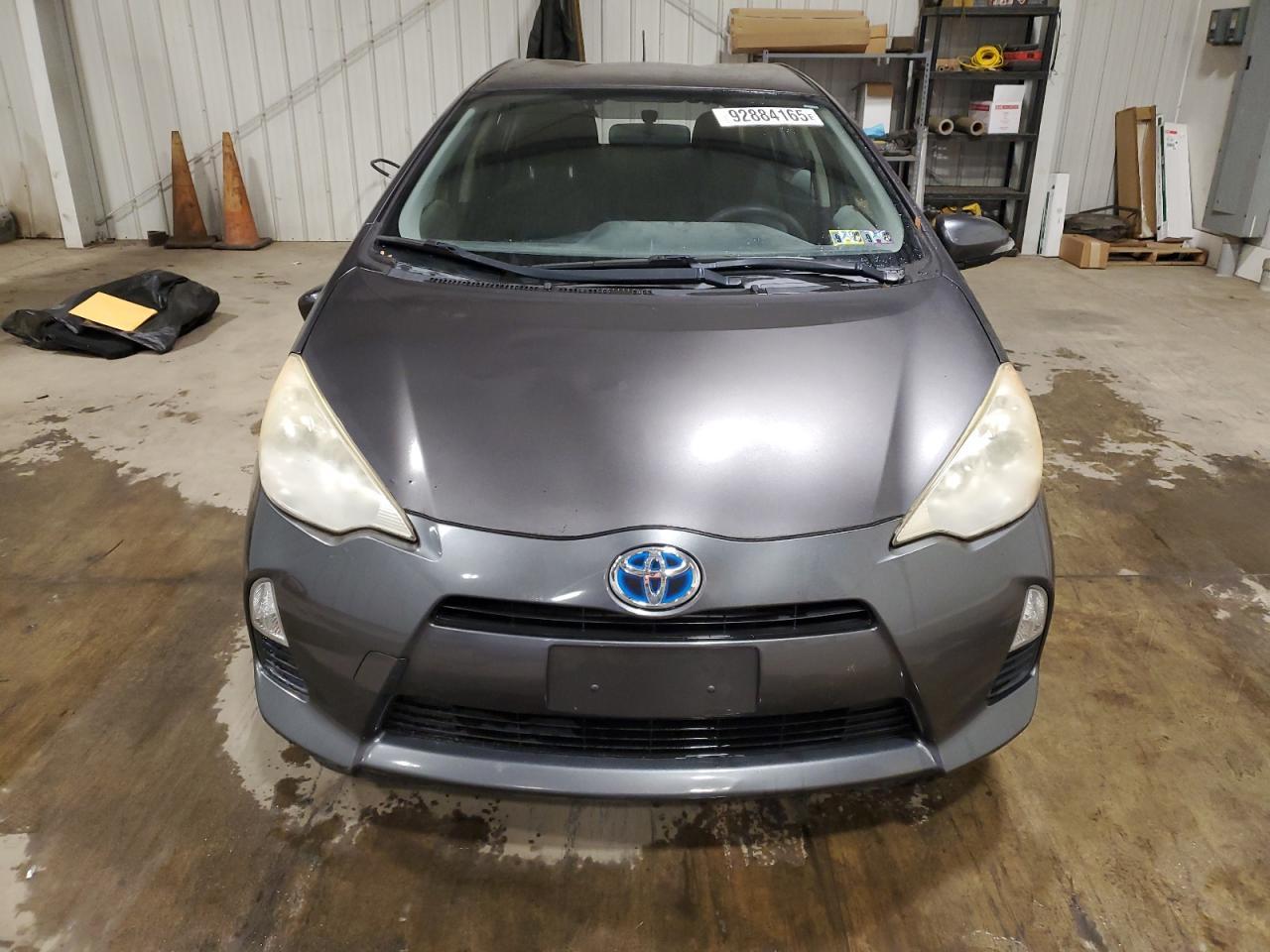 2013 TOYOTA Prius c