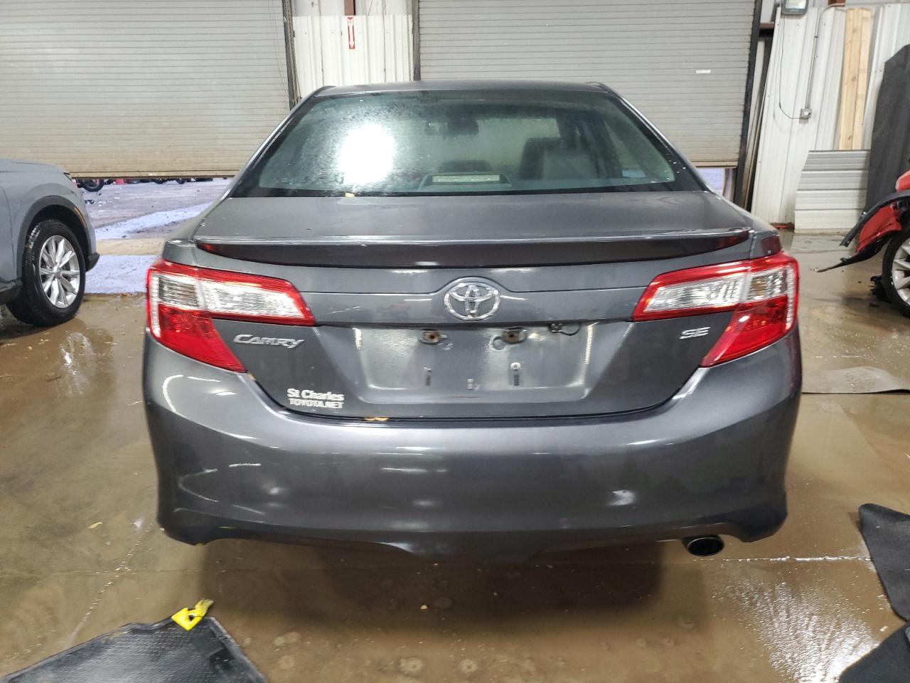 2012 TOYOTA CAMRY