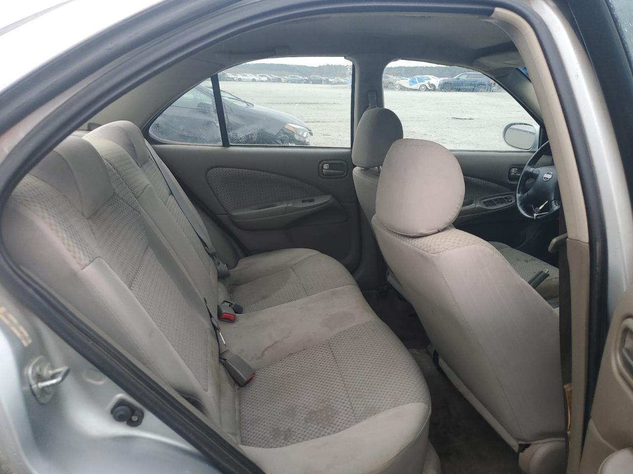 2004 NISSAN SENTRA