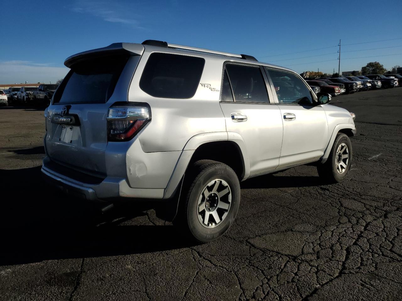2017 TOYOTA 4Runner