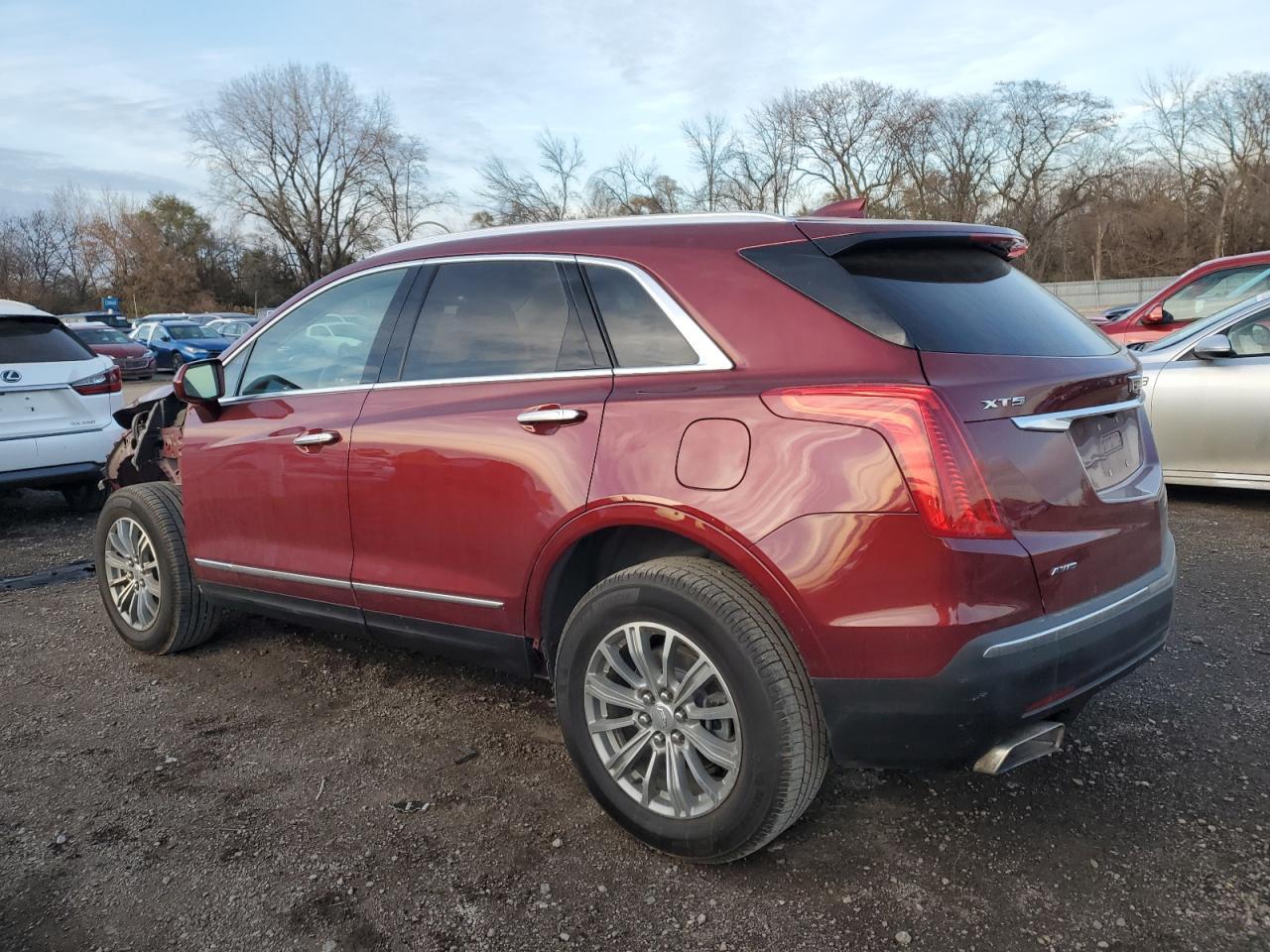 2017 CADILLAC XT5