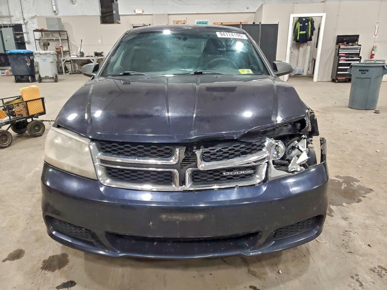 2011 DODGE Avenger
