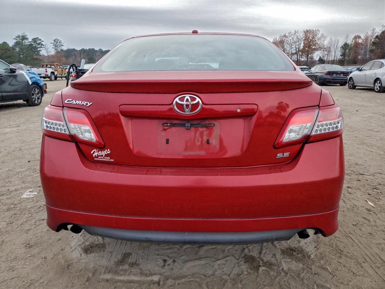 2010 TOYOTA CAMRY
