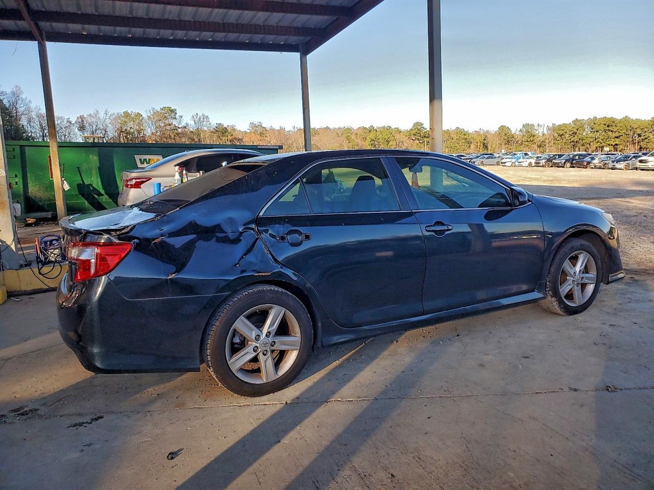 2013 TOYOTA CAMRY