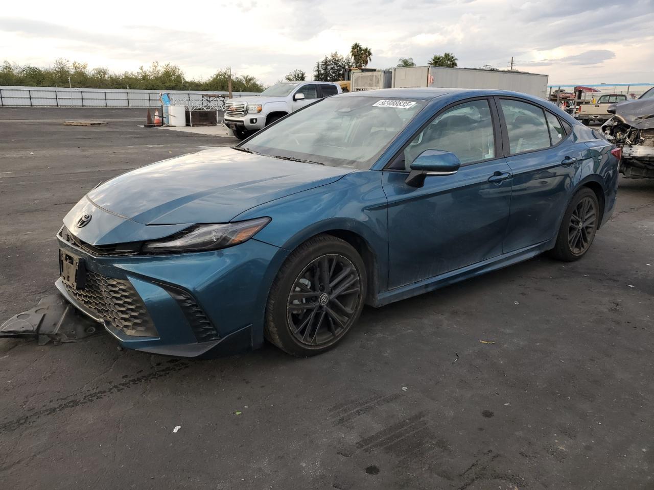 2025 TOYOTA CAMRY
