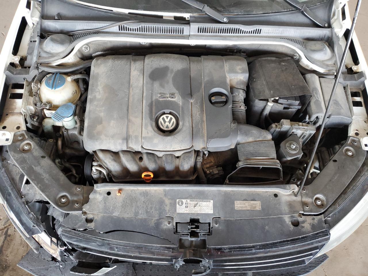 2012 VOLKSWAGEN JETTA