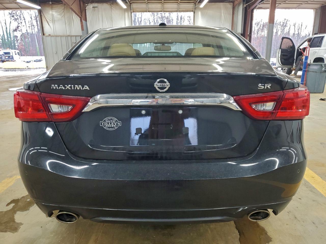 2016 NISSAN Maxima