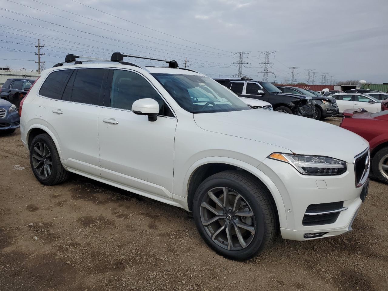 2019 VOLVO XC90