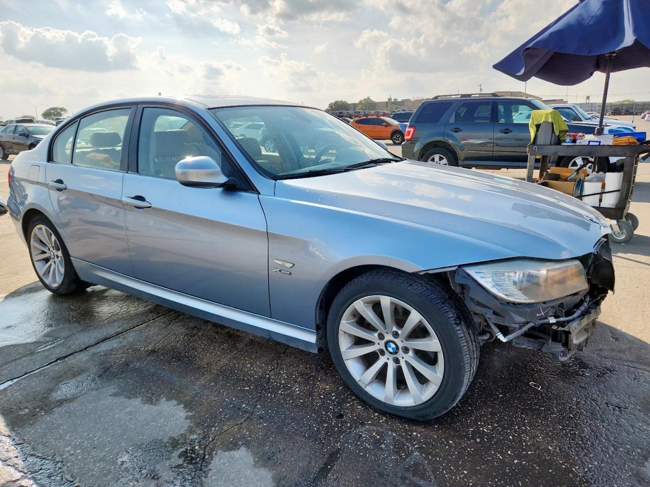 2011 BMW 3 SERIES