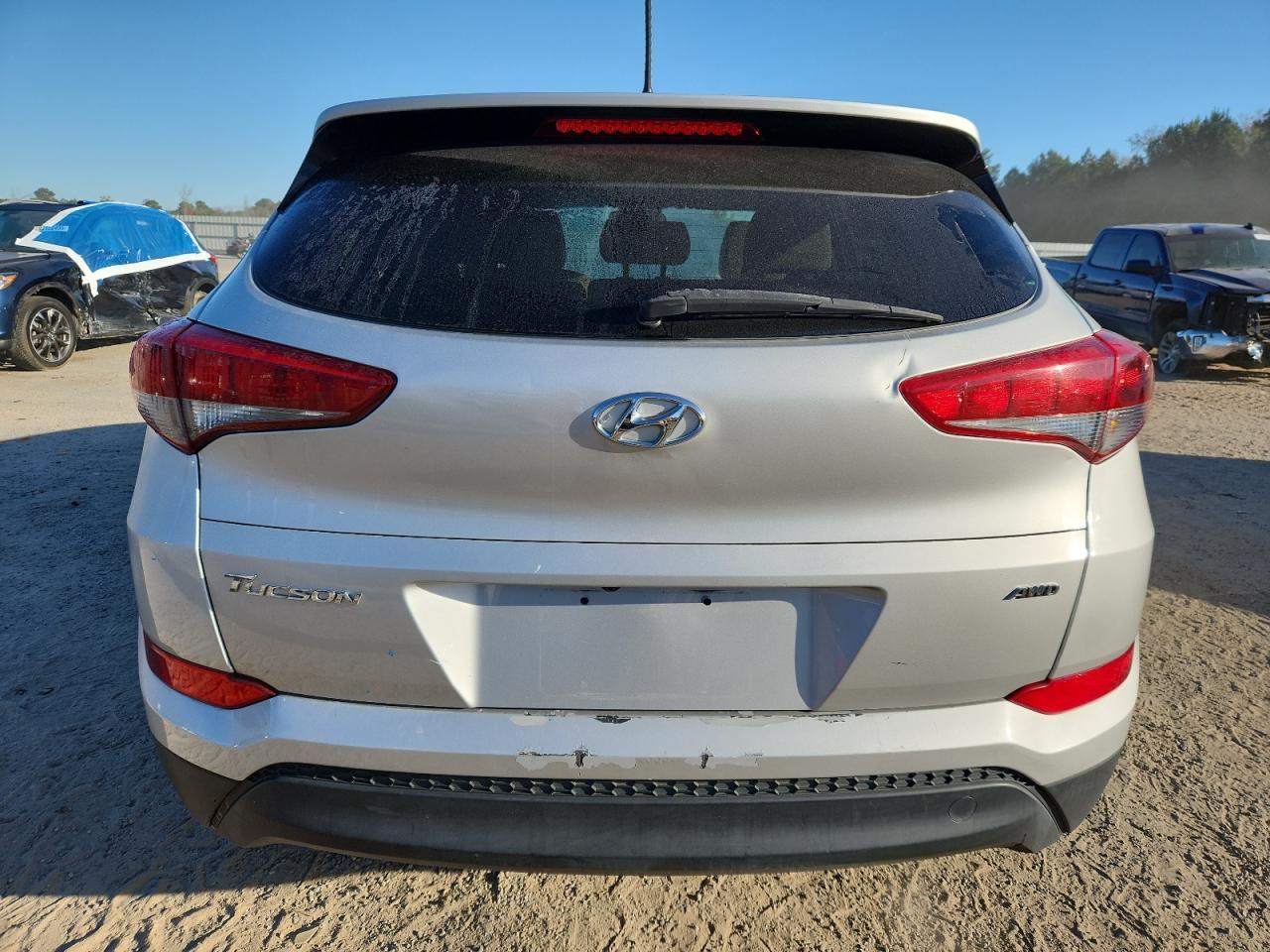 2016 HYUNDAI TUCSON