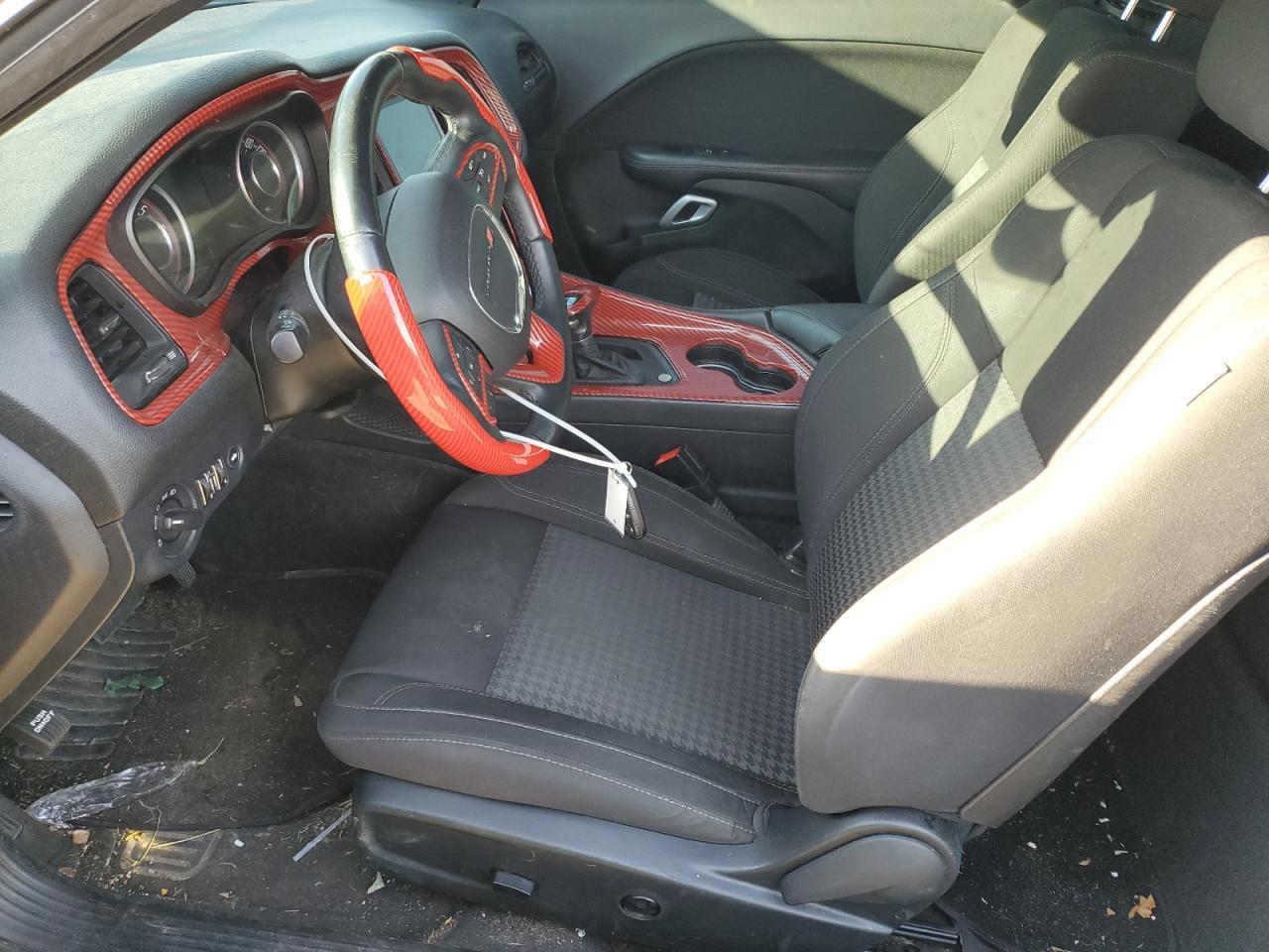 2015 DODGE Challenger