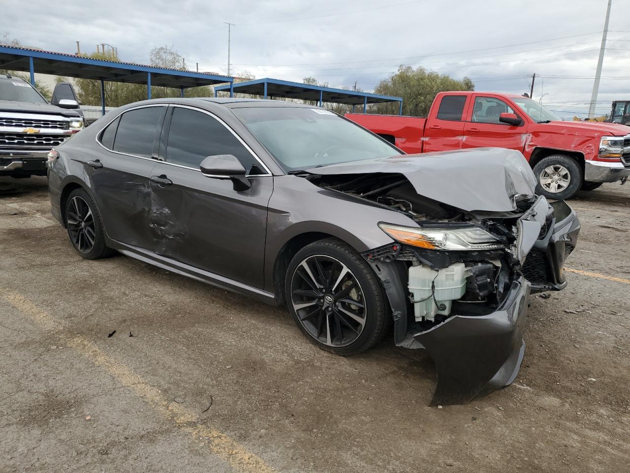 2018 TOYOTA CAMRY
