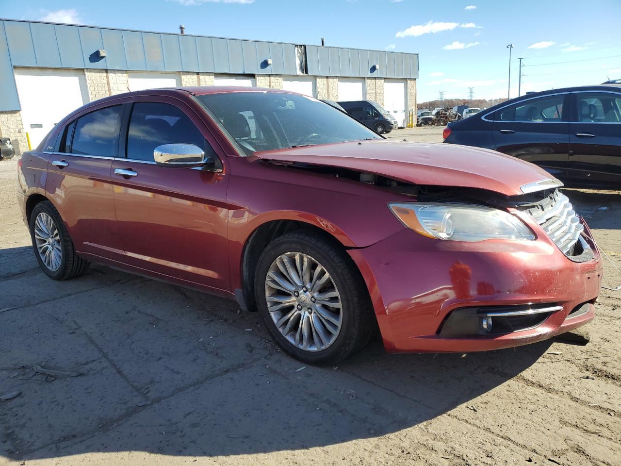2012 CHRYSLER 200