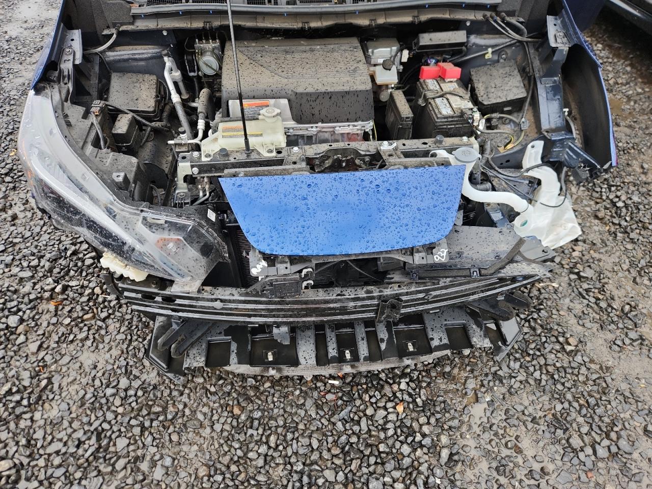 2022 NISSAN LEAF