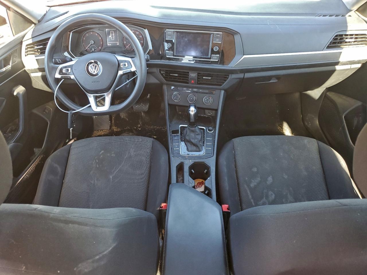 2019 VOLKSWAGEN JETTA