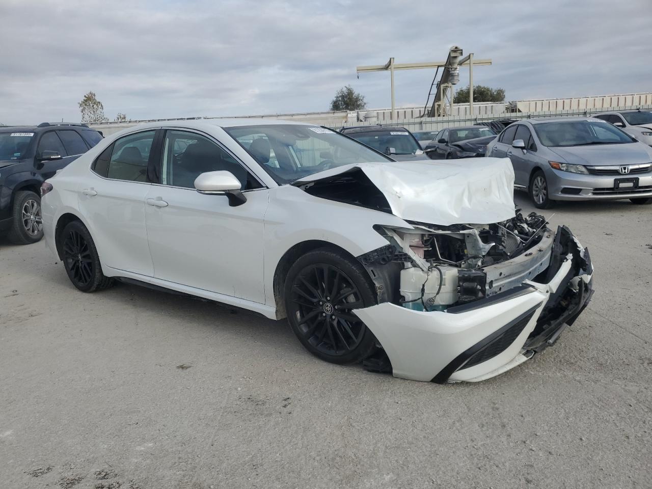 2022 TOYOTA CAMRY