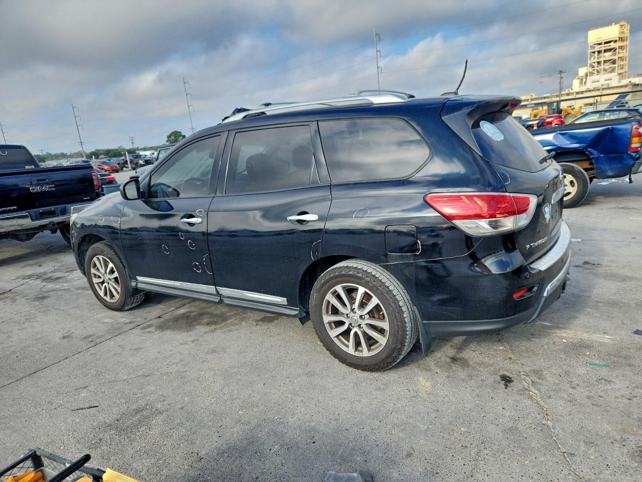 2014 NISSAN PATHFINDER