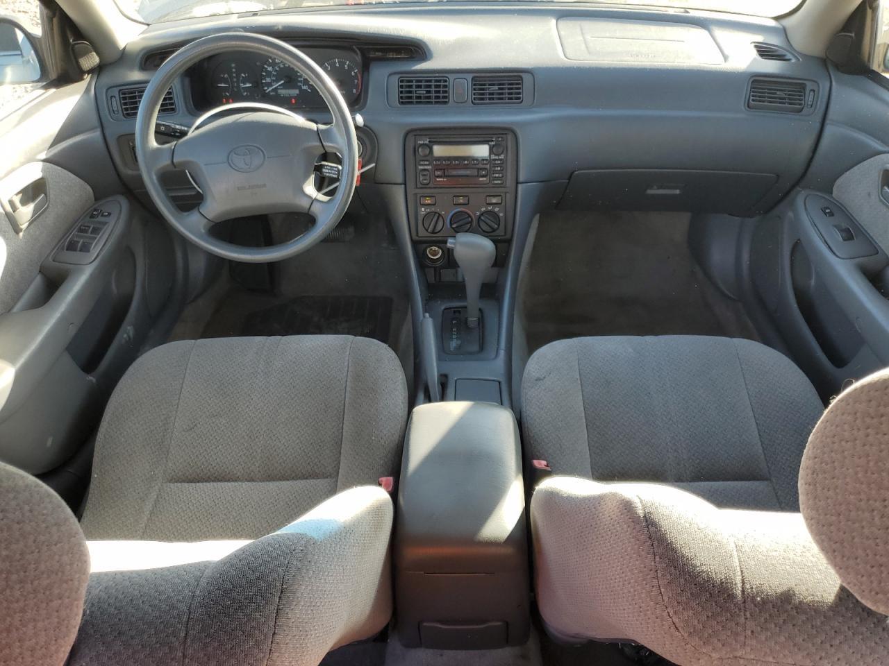 2001 TOYOTA CAMRY