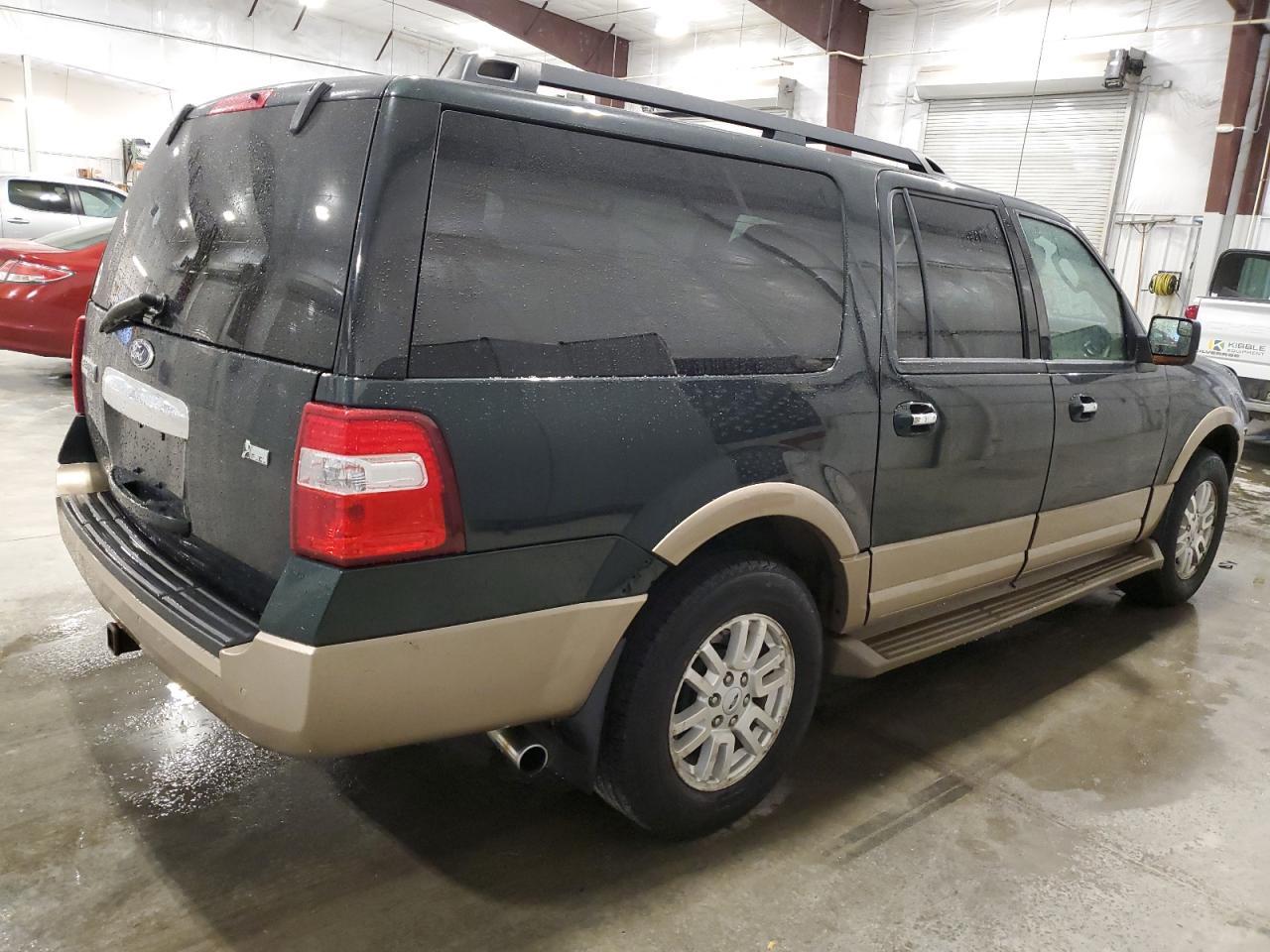 2013 FORD Expedition