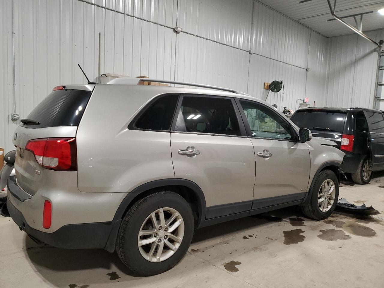 2015 KIA SORENTO