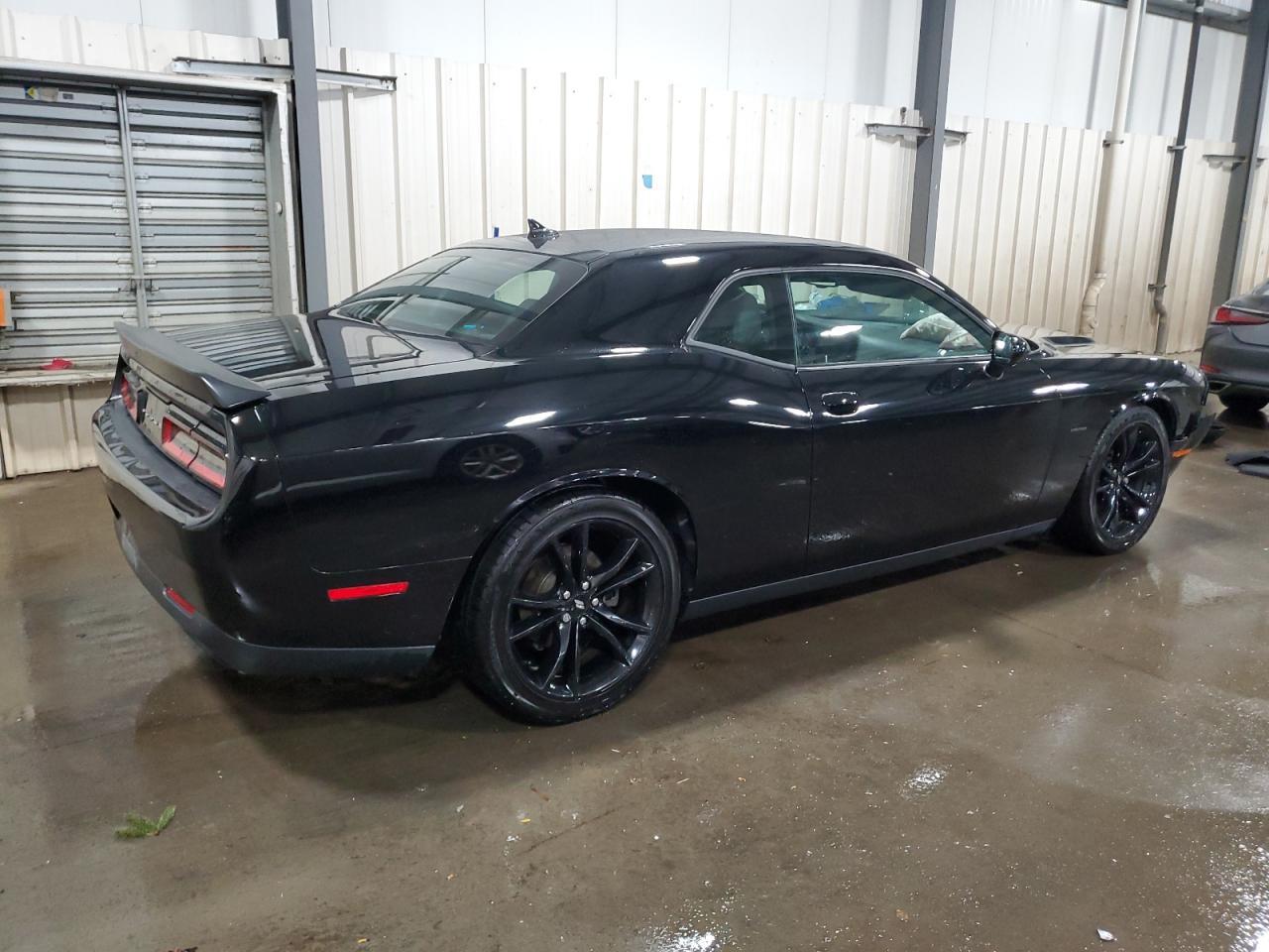 2018 DODGE Challenger