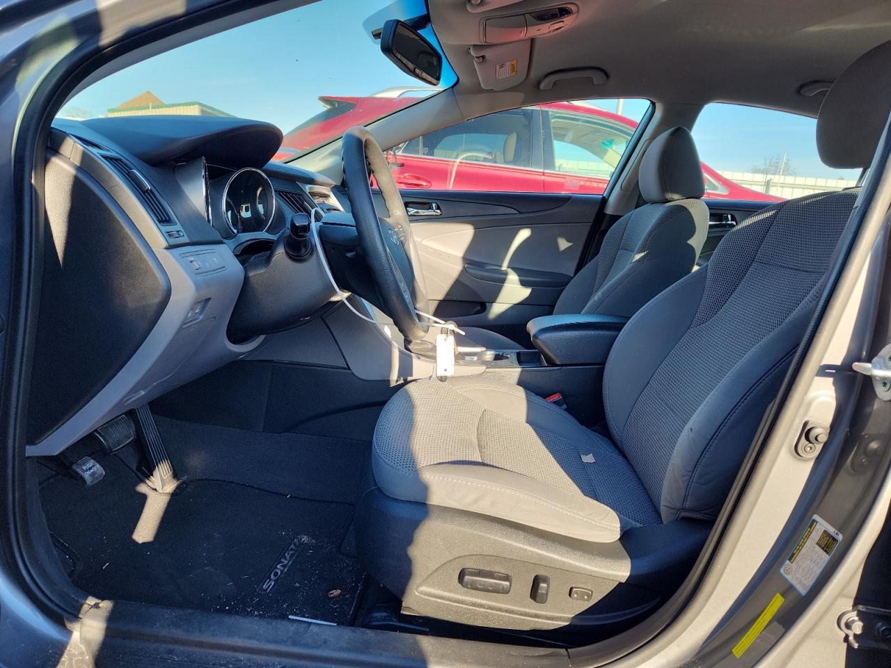 2014 HYUNDAI SONATA