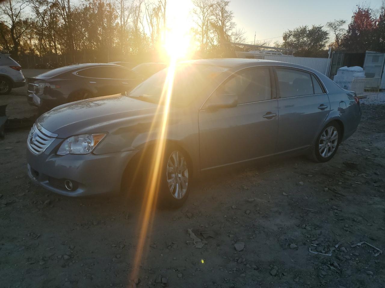 2009 TOYOTA Avalon