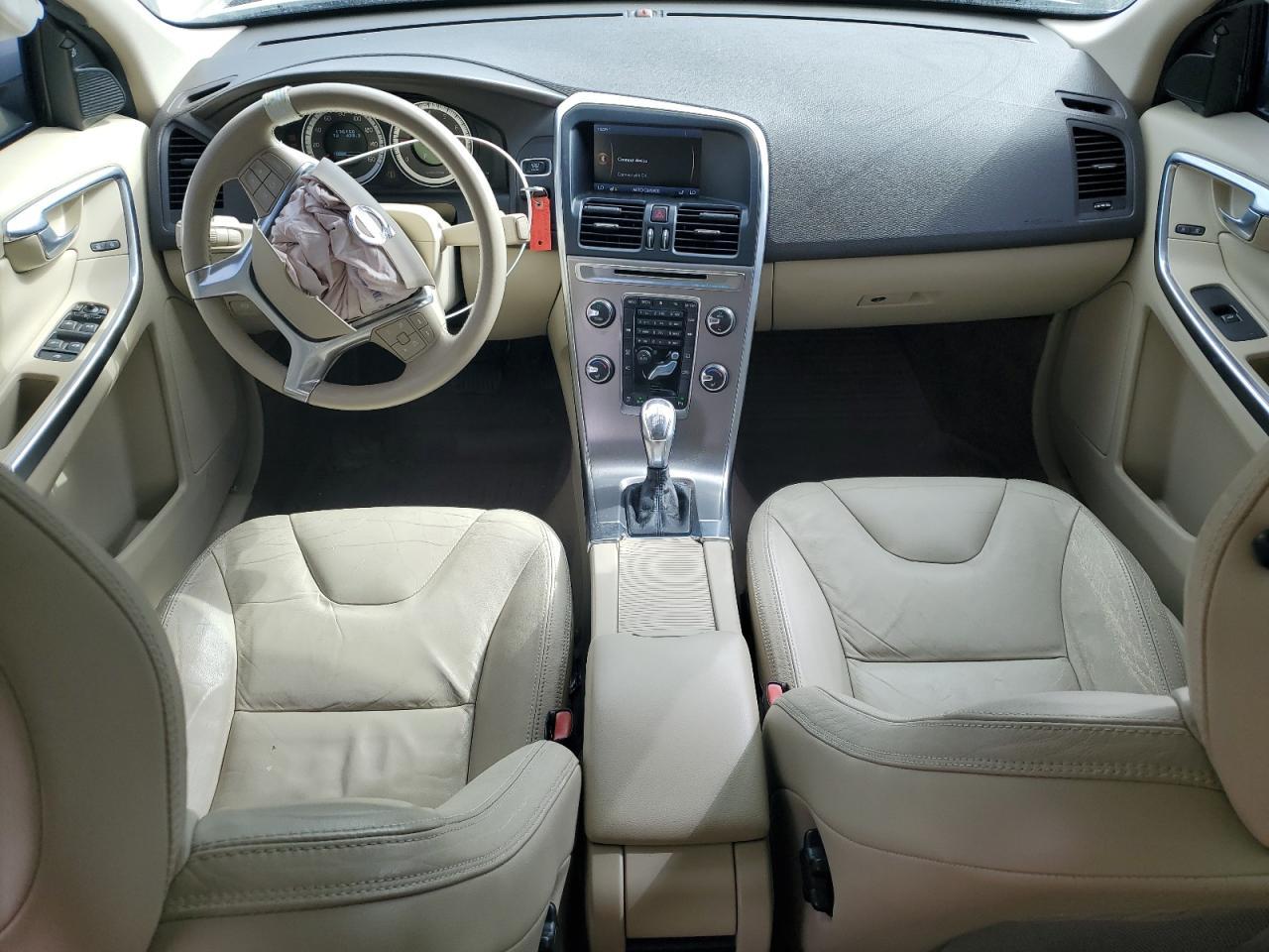 2013 VOLVO XC60