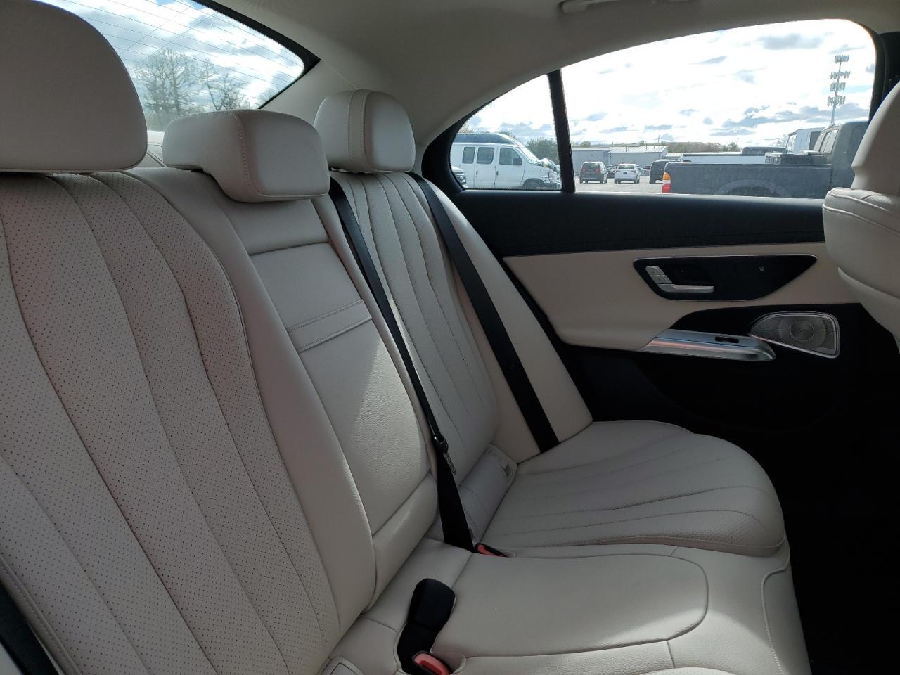 2025 MERCEDES-BENZ E-Class